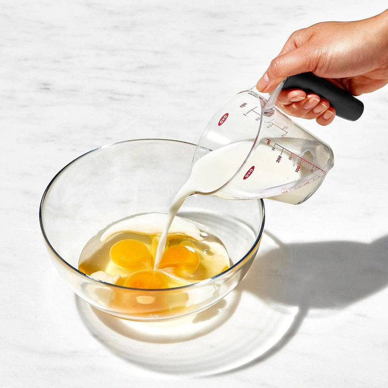 OXO Good Grips Angled Measuring Cup - 500ml - Modern Quests