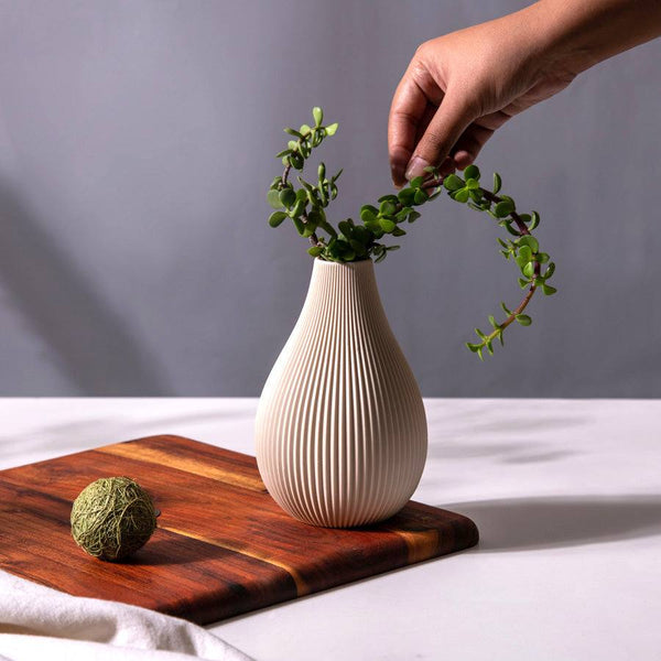 Enhabit Bud Porcelain Short Vase - Beige - Modern Quests