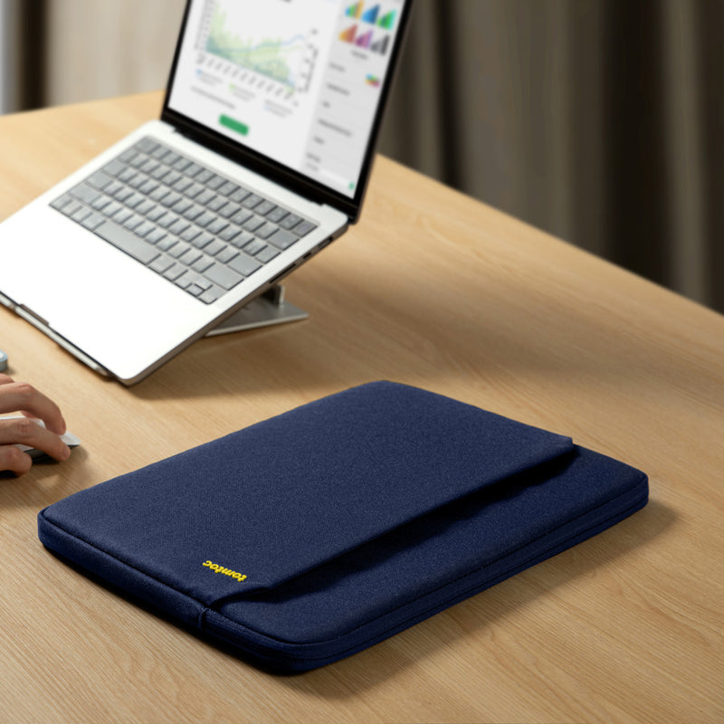 Light-A18 Laptop Sleeve - Navy for 15 Inch