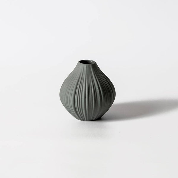 Loom Porcelain Vase Small - Grey