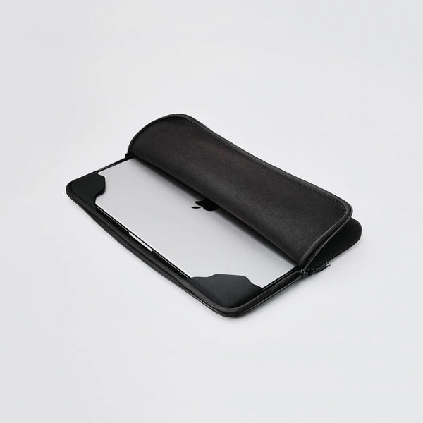 Slim Laptop Sleeve - Black 14 Inch