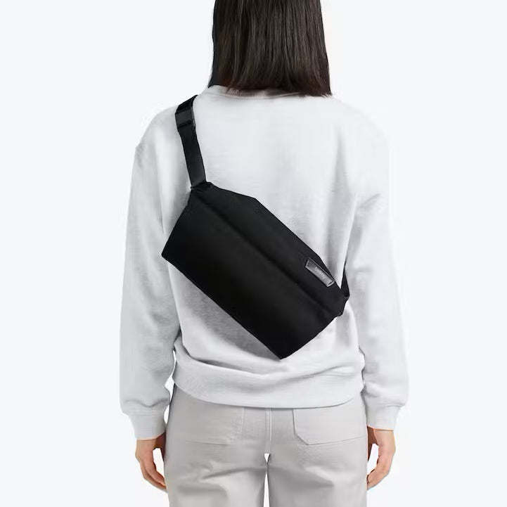 Sling Bag Medium - Melbourne Black