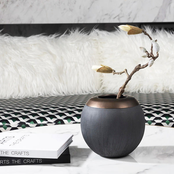 Tao Ceramic Vase - Grey & Brass