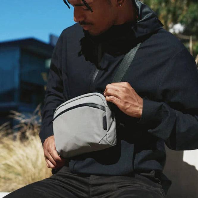 Alpaka Flight Sling Bag Axoflux Grey Modern Quests