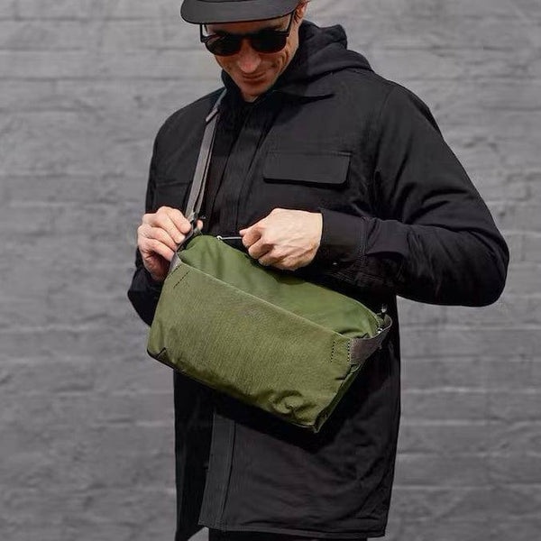 Bellroy Venture Sling Bag - Ranger Green