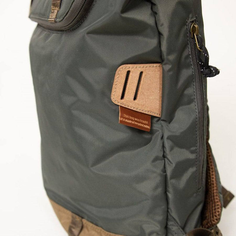 Doughnut Bags Christopher Jungle Series Large Travel Backpack - Olive x Army Green