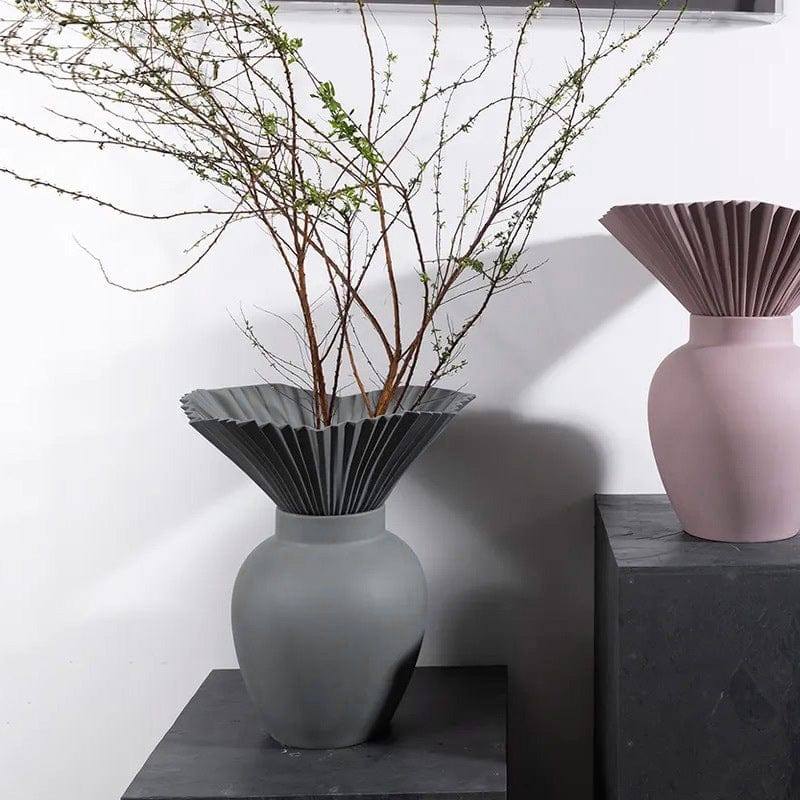 Enhabit Bouquet Porcelain Vase Large - Grey - Modern Quests