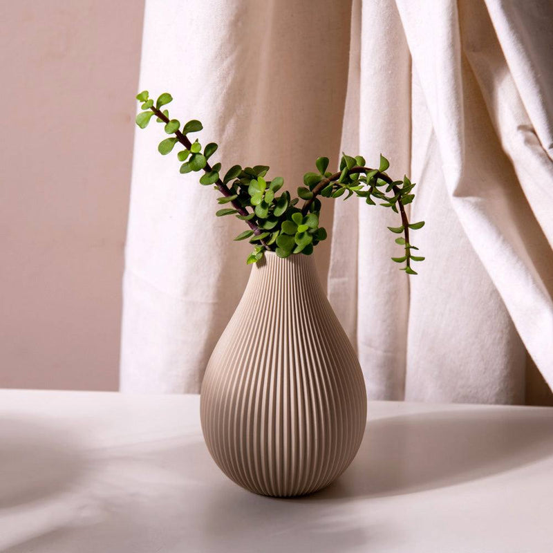 Enhabit Bud Porcelain Short Vase - Beige