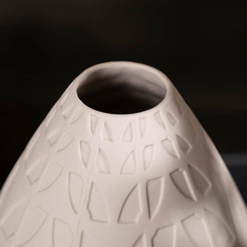 Enhabit Clover Embossed Porcelain Vase Medium - Beige