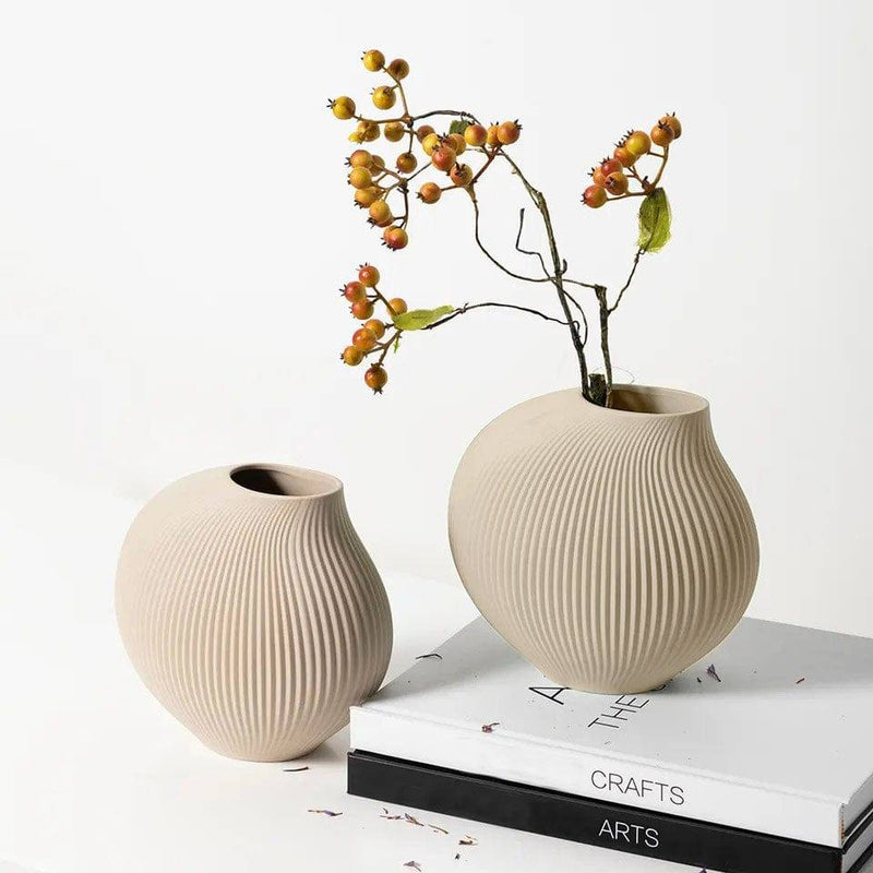 Enhabit Luna Shell Vase Small - Beige