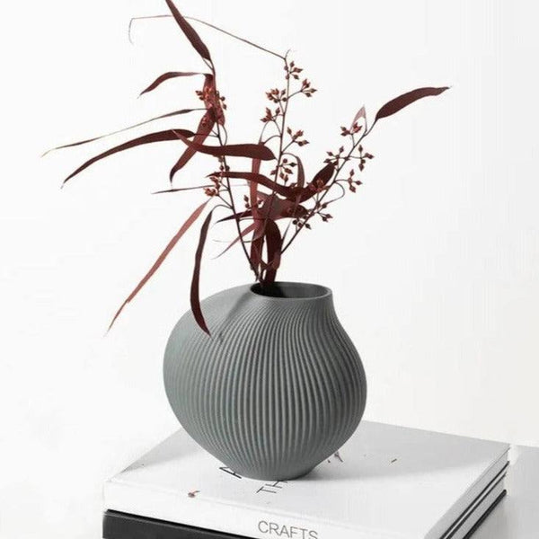 Enhabit Luna Shell Vase Small - Grey