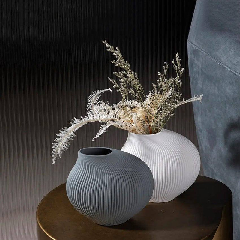 Enhabit Luna Shell Vase Small - Grey - Modern Quests