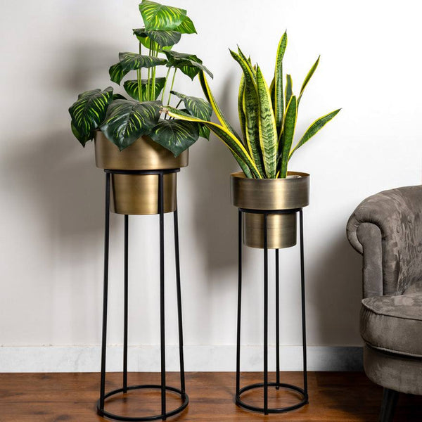 ESQ Living Blume Indoor Metal Planters, Set of 2 - Antique Brass