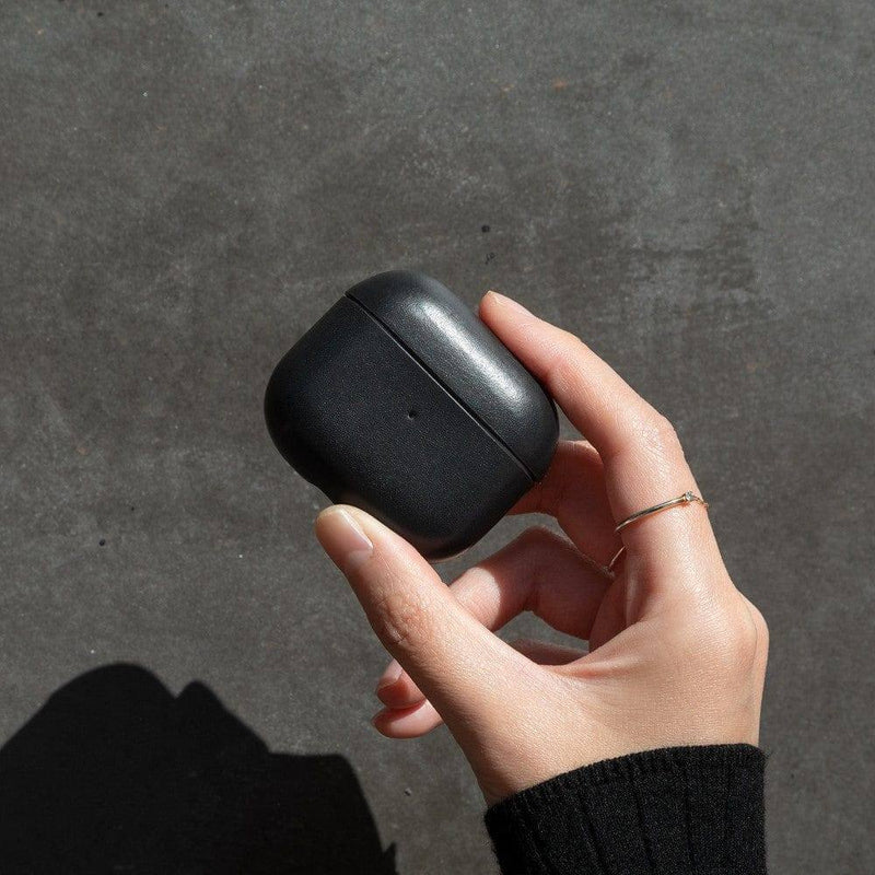 Native Union Leather Case for AirPods Gen 3 - Black - Modern Quests