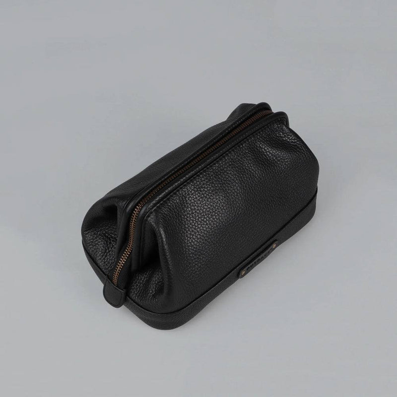 Outback Athens Toiletry Bag - Black