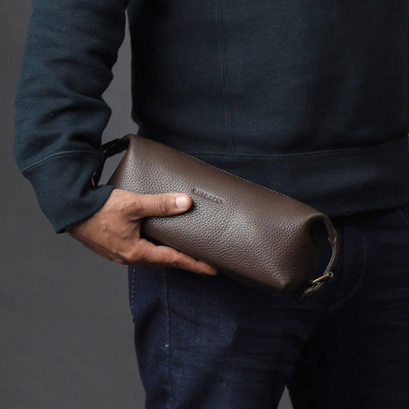 Outback Tokyo Leather Toilet Bag - Brown - Modern Quests
