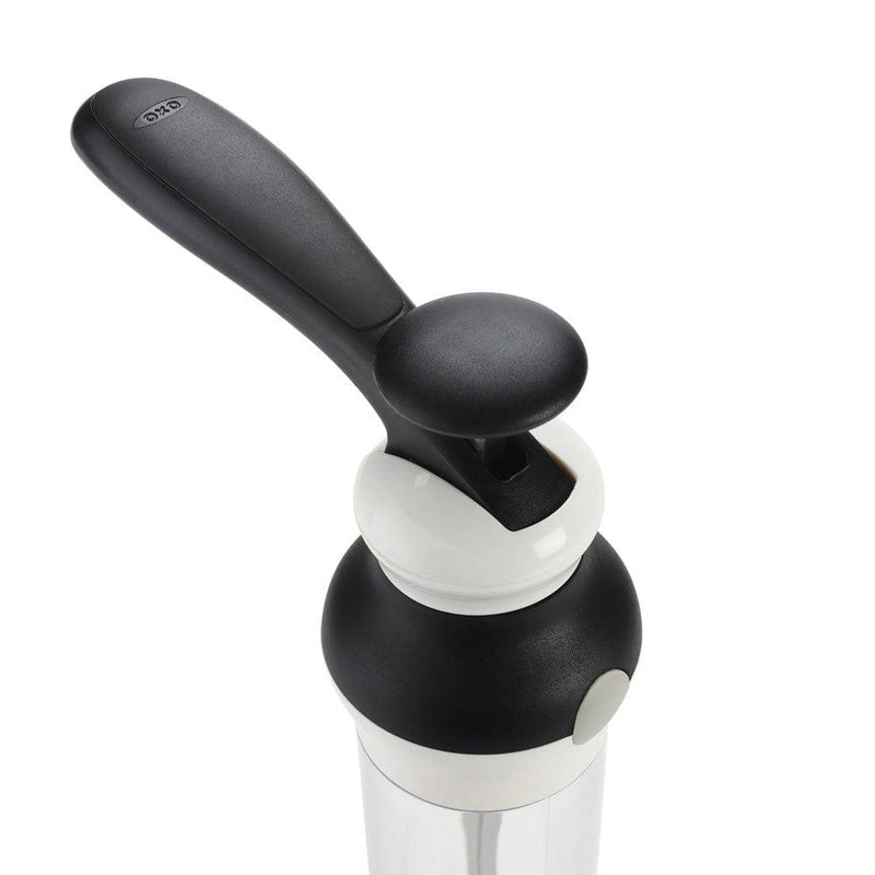https://www.modernquests.com/cdn/shop/files/oxo-good-grips-cookie-press-with-disk-storage-case-9_800x.jpg?v=1690055843