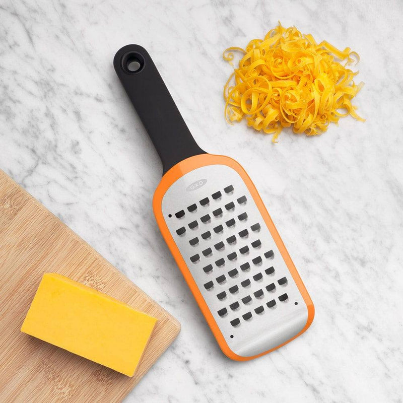 https://www.modernquests.com/cdn/shop/files/oxo-good-grips-etched-coarse-grater-7_800x.jpg?v=1690055596