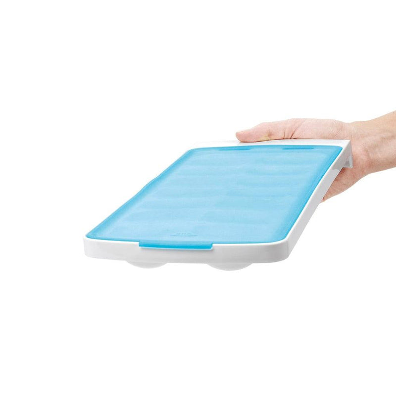 OXO No-Spill Ice Cube Tray - Modern Quests