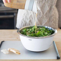 https://www.modernquests.com/cdn/shop/files/oxo-stainless-steel-mixing-bowl-small-white-1_250x.jpg?v=1690059829
