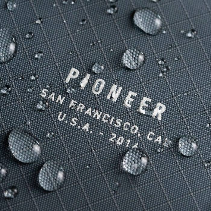 PIONEER San Francisco Matter Bifold Wallet - Slate - Modern Quests