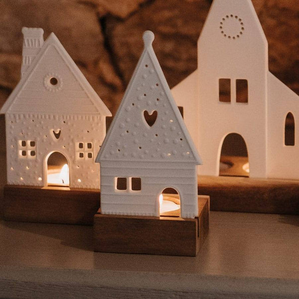 Rader Germany Gingerbread House Decorative Sculpture with Tealight Holder