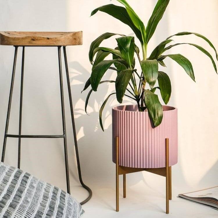 Present Time Ribbed Plant Pot Medium - Faded Pink – Modern Quests