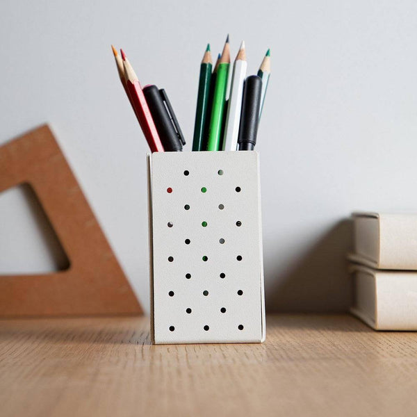 SPIN Zucca Pen Stand - White