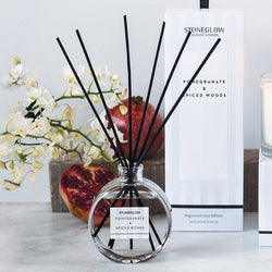 Stoneglow London Modern Classics Reed Diffuser - Pomegranate & Spiced Wood - Modern Quests