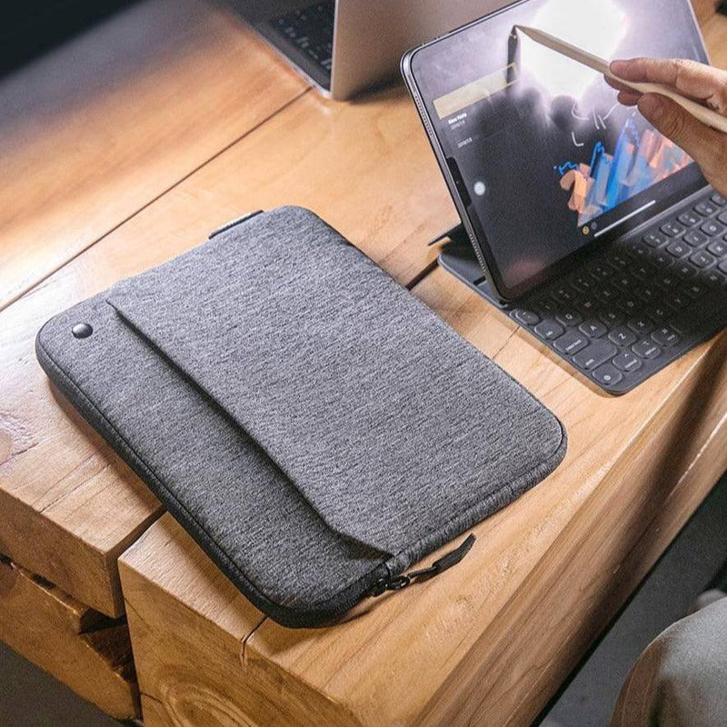 Tomtoc Classic iPad Sleeve - Grey 10.9 to 11 Inch - Modern Quests