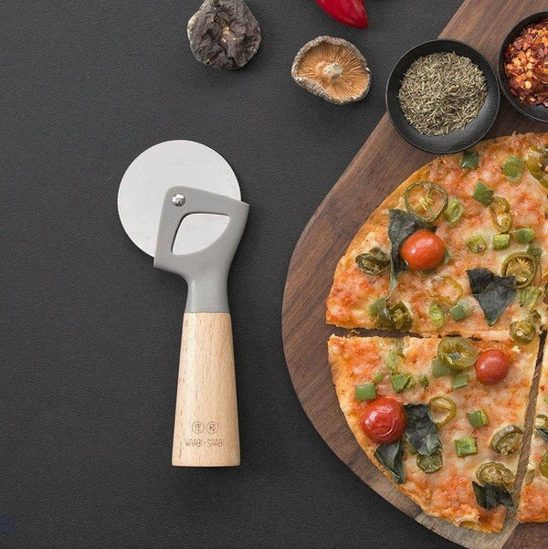 Waabi Saabi Oyodo Pizza Cutter - Modern Quests