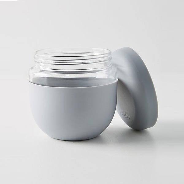https://www.modernquests.com/cdn/shop/files/wandp-design-porter-seal-tight-bowl-with-lid-tall-slate-3.jpg?v=1690051798